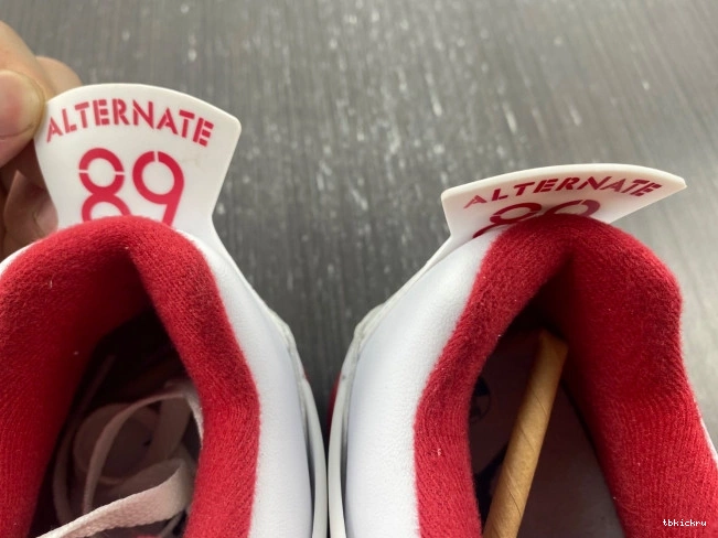 Rep TBkick 89 Alternate Jordan Air Retro 4 308497-106 0718